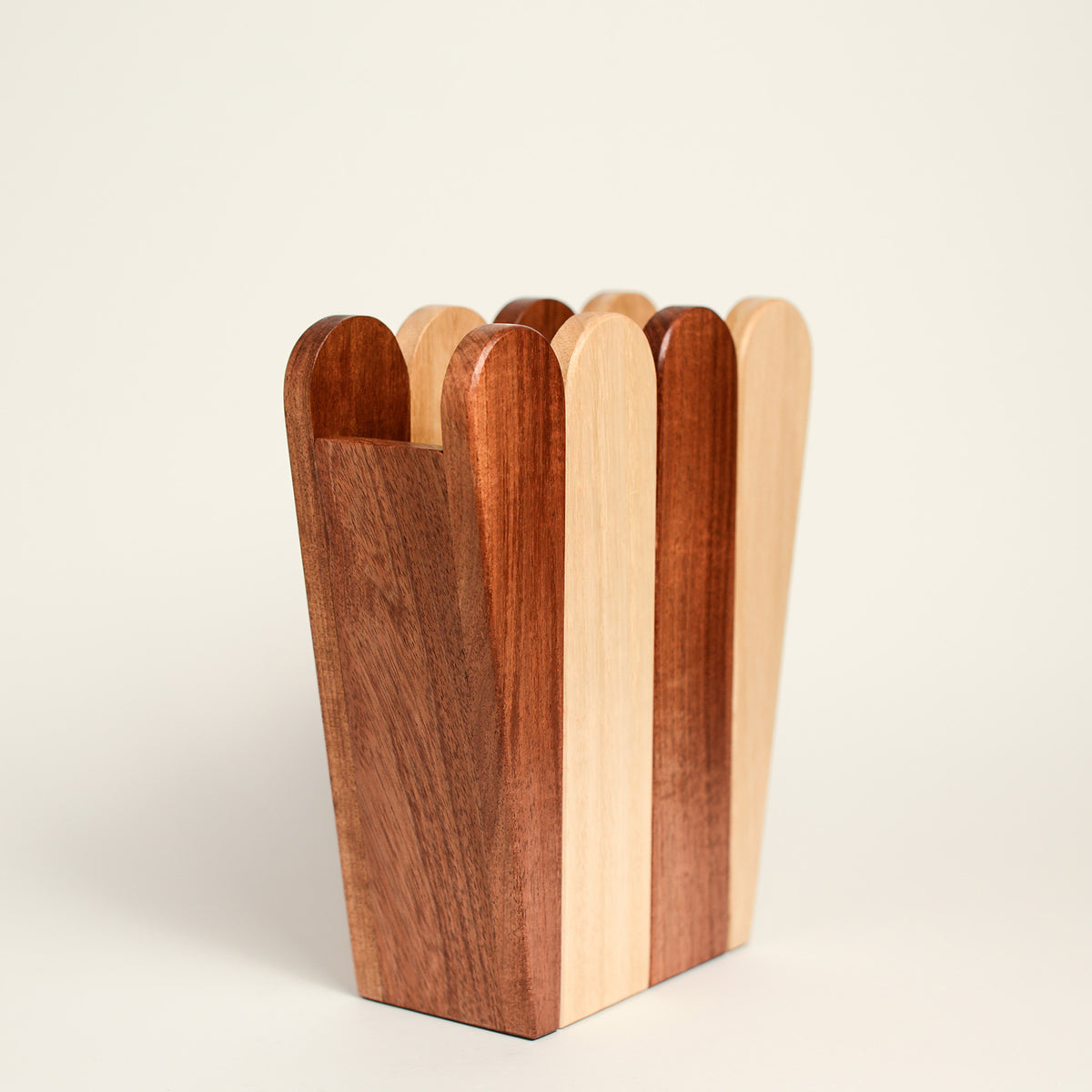 Wooden "Cinema" vase Ka Ra Studio pépite