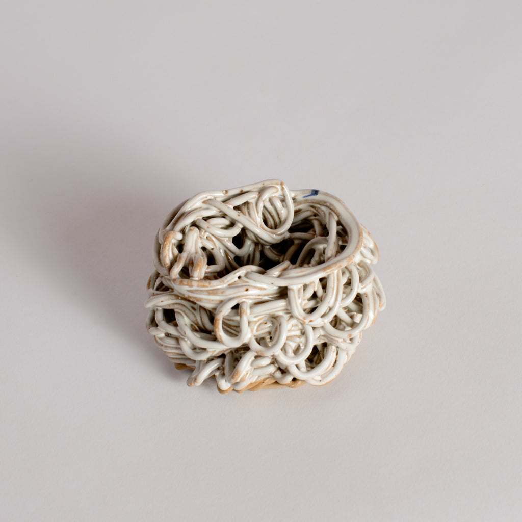 'Threaded' Candle Holder