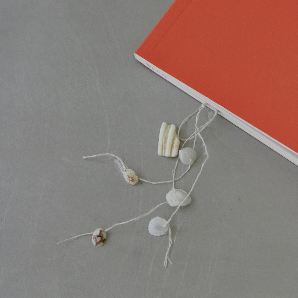 Bookmark 04