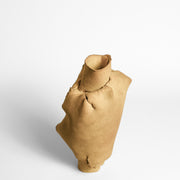 ANNA GLEESON is an Australian artist now based in New-York. Anna creates contemporary ceramic sculptures using traditional hand-building techniques which she manipulates in order to distort the expected aesthetic of a vessel, creating playful and intriguing sculptures. 