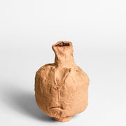 ANNA GLEESON is an Australian artist now based in New-York. Anna creates contemporary ceramic sculptures using traditional hand-building techniques which she manipulates in order to distort the expected aesthetic of a vessel, creating playful and intriguing sculptures. 