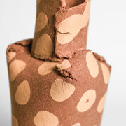 ANNA GLEESON is an Australian artist now based in New-York. Anna creates contemporary ceramic sculptures using traditional hand-building techniques which she manipulates in order to distort the expected aesthetic of a vessel, creating playful and intriguing sculptures. 