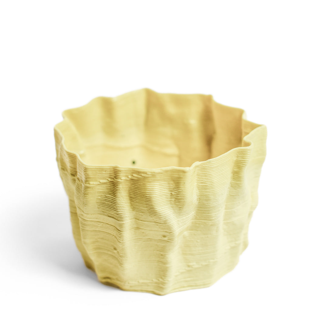 Porcelain cup made by Alterfact using 3D printing techniques in clay. Alterfact is an Australian duo composed of ceramicist Lucile Sciallano and designer Ben Landau based in Melbourne where they create contemporary ceramics using 3D printing techniques.