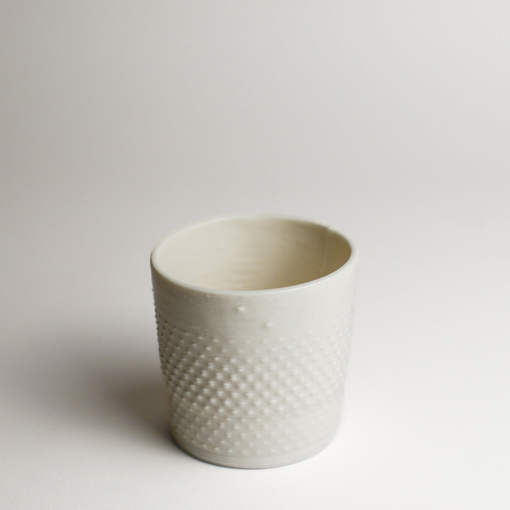 ALTERFACT is an experimental design studio created by Lucile Sciallano and Ben Landau in 2014. Alterfact’s practice is currently focused on the use of 3D printing in clay as a small batch manufacturing process. They push the boundaries of this traditionally plastic-based medium, and play with its connotations of utilitarianism and gimmickry, as it moves into a feasible reality