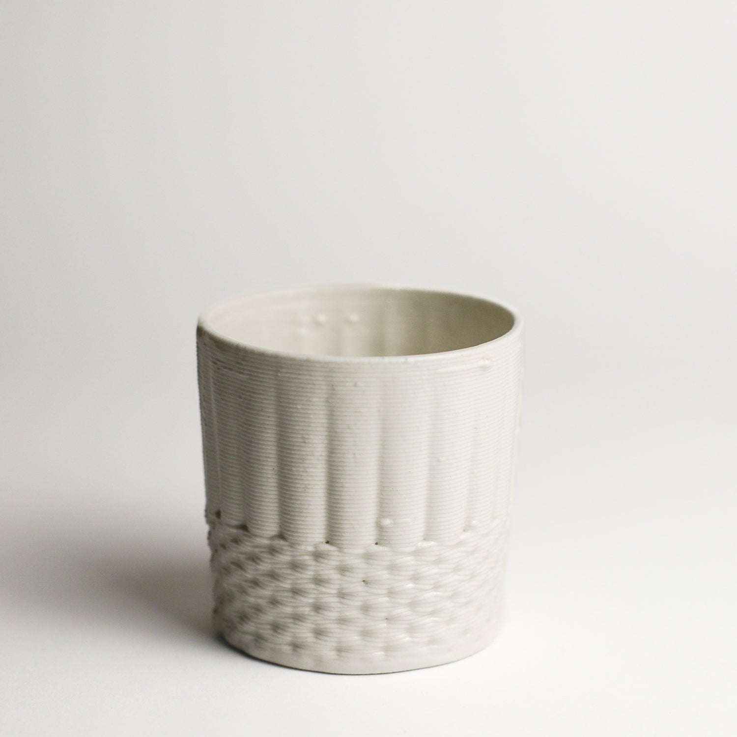 ALTERFACT is an experimental design studio created by Lucile Sciallano and Ben Landau in 2014. Alterfact’s practice is currently focused on the use of 3D printing in clay as a small batch manufacturing process. They push the boundaries of this traditionally plastic-based medium, and play with its connotations of utilitarianism and gimmickry, as it moves into a feasible reality