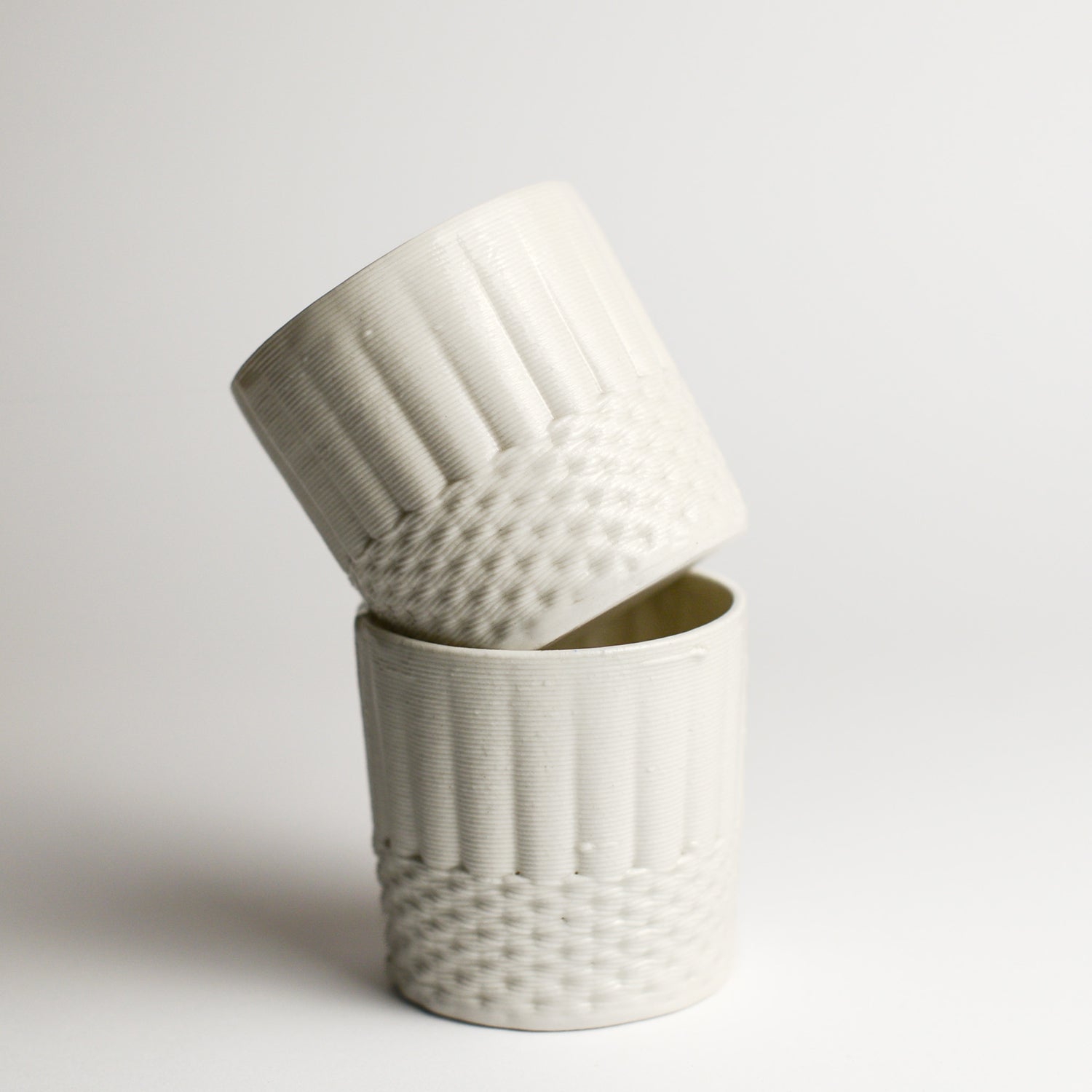 ALTERFACT is an experimental design studio created by Lucile Sciallano and Ben Landau in 2014. Alterfact’s practice is currently focused on the use of 3D printing in clay as a small batch manufacturing process. They push the boundaries of this traditionally plastic-based medium, and play with its connotations of utilitarianism and gimmickry, as it moves into a feasible reality