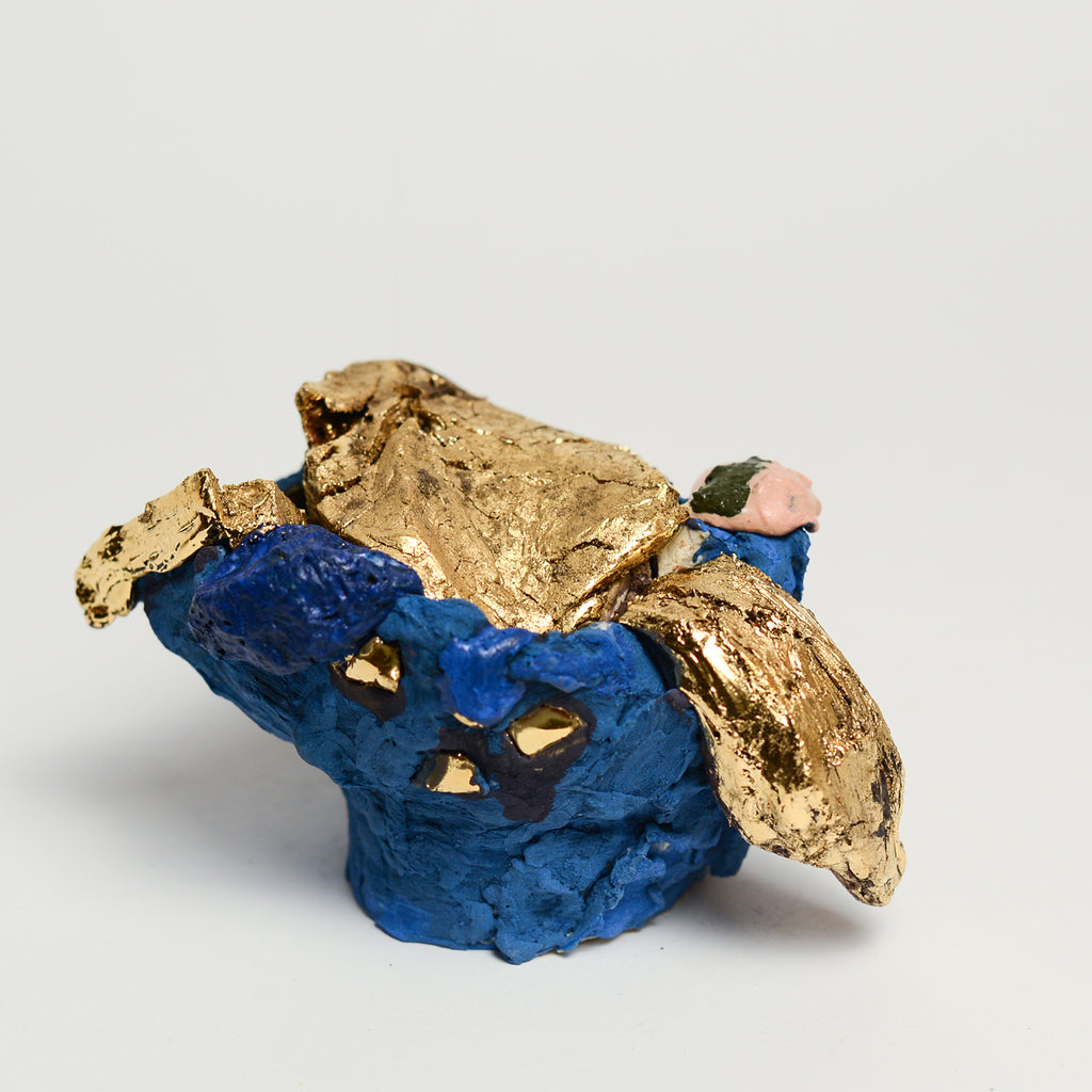 Ceramic sculpture handmade by ceramicist Anna Parsons