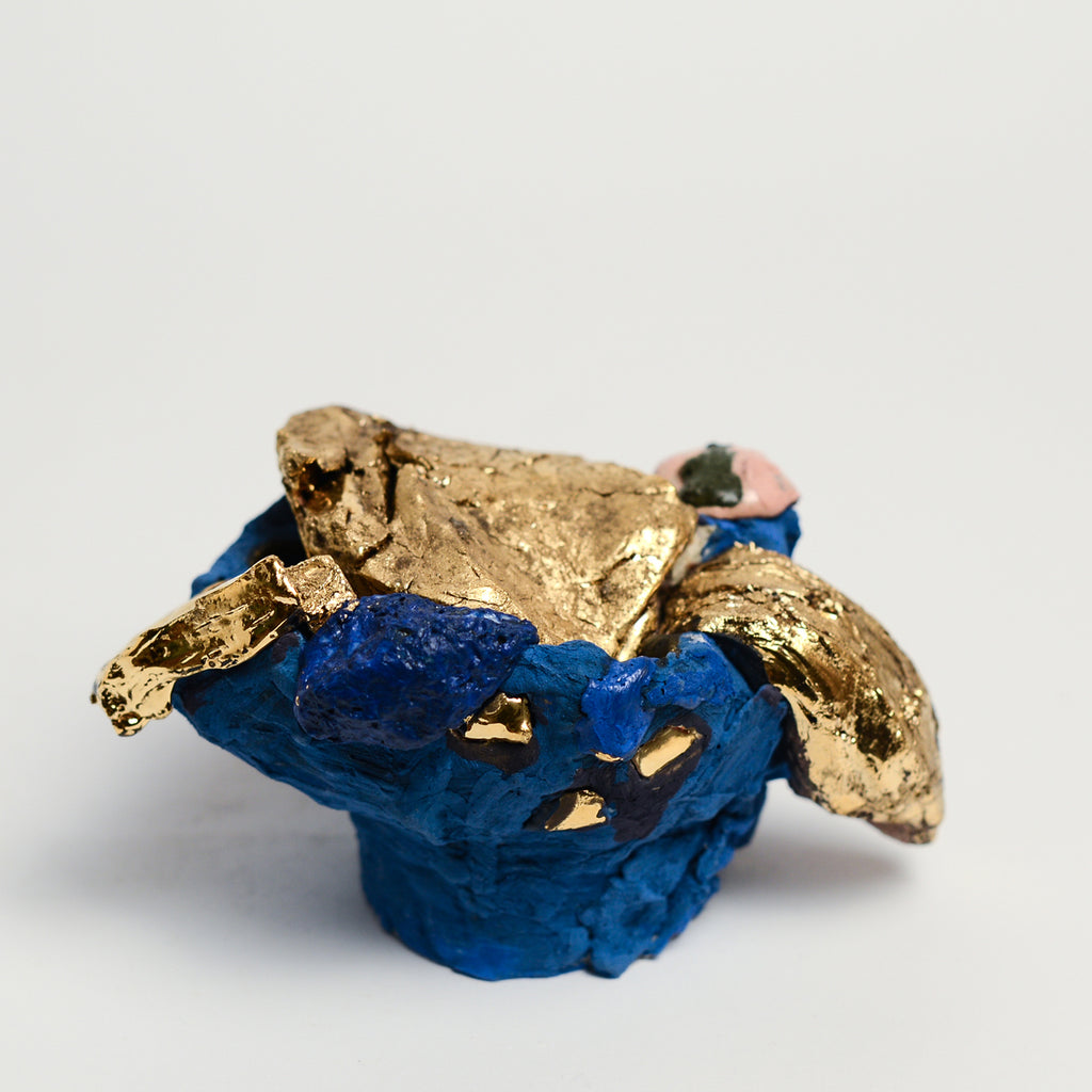 Ceramic sculpture handmade by ceramicist Anna Parsons