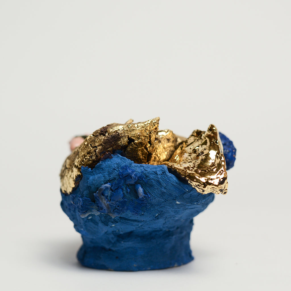 Ceramic sculpture handmade by ceramicist Anna Parsons