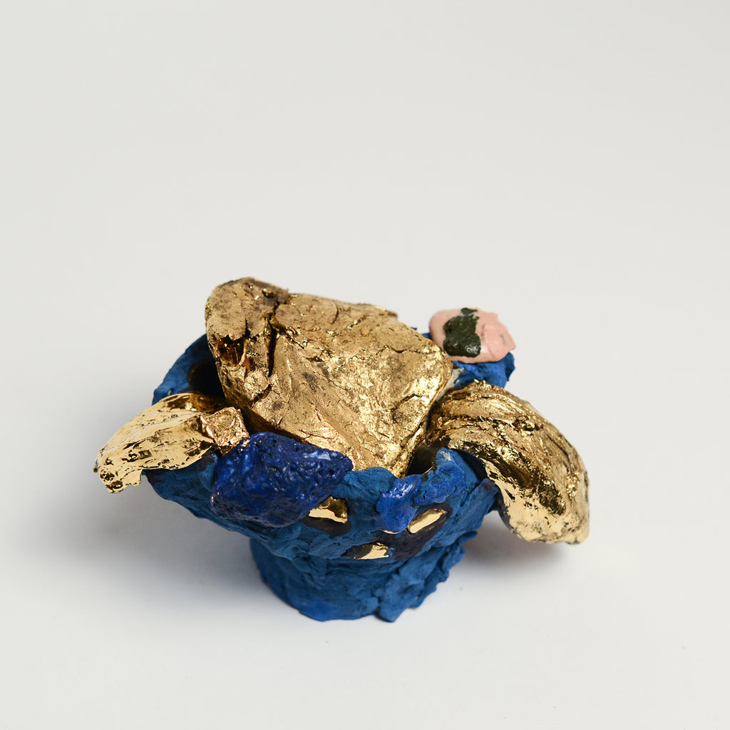 Ceramic sculpture handmade by ceramicist Anna Parsons