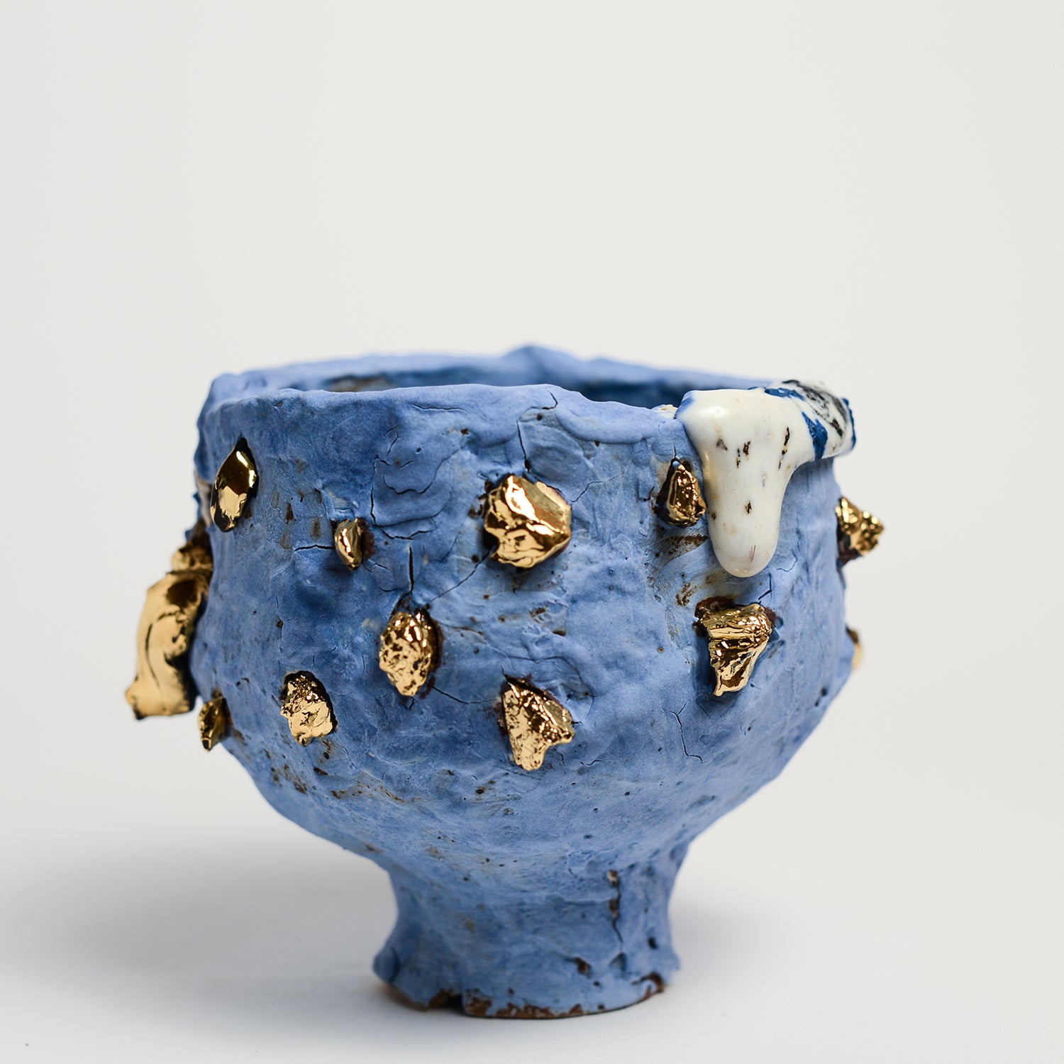 Ceramic sculpture handmade by ceramicist Anna Parsons