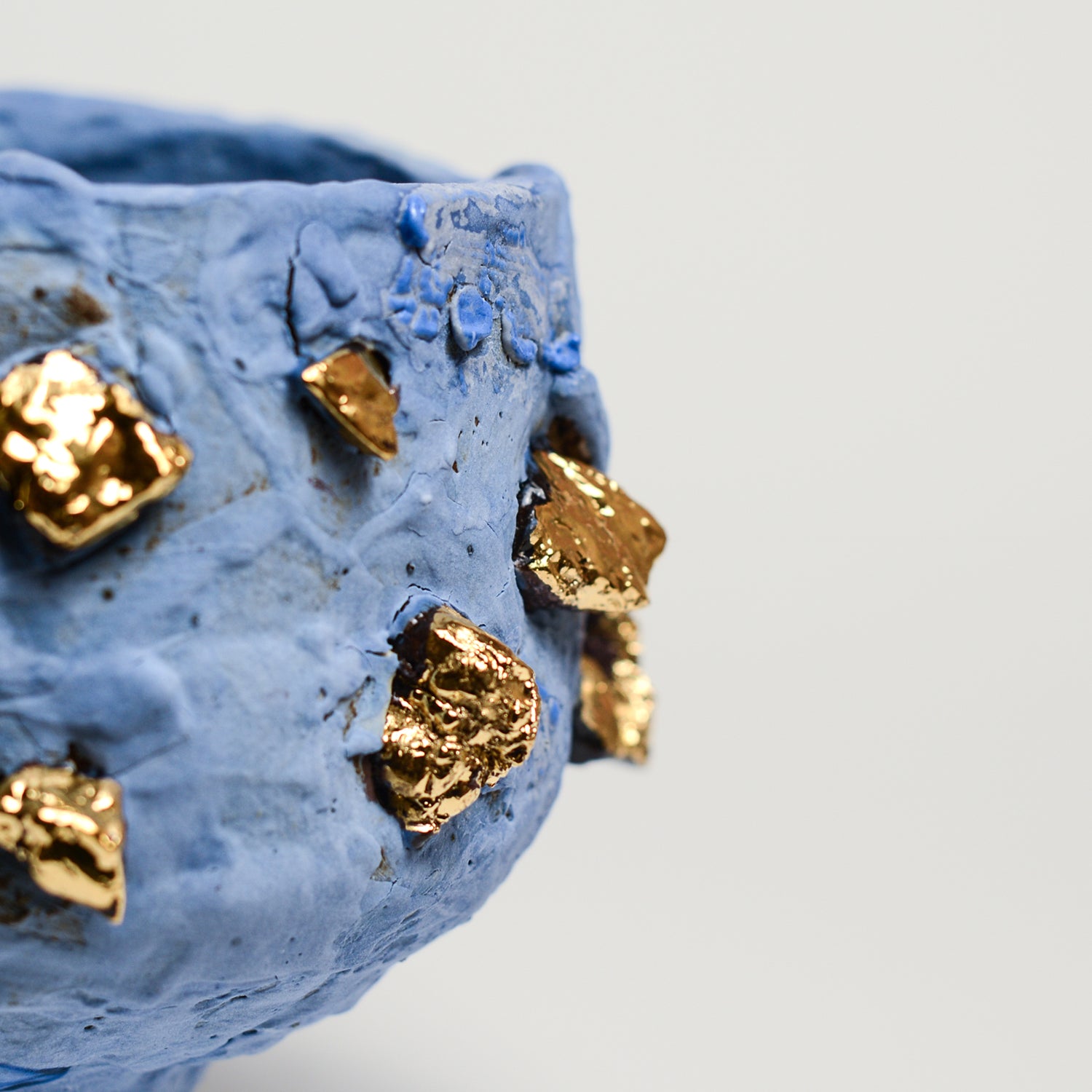 Ceramic sculpture handmade by ceramicist Anna Parsons