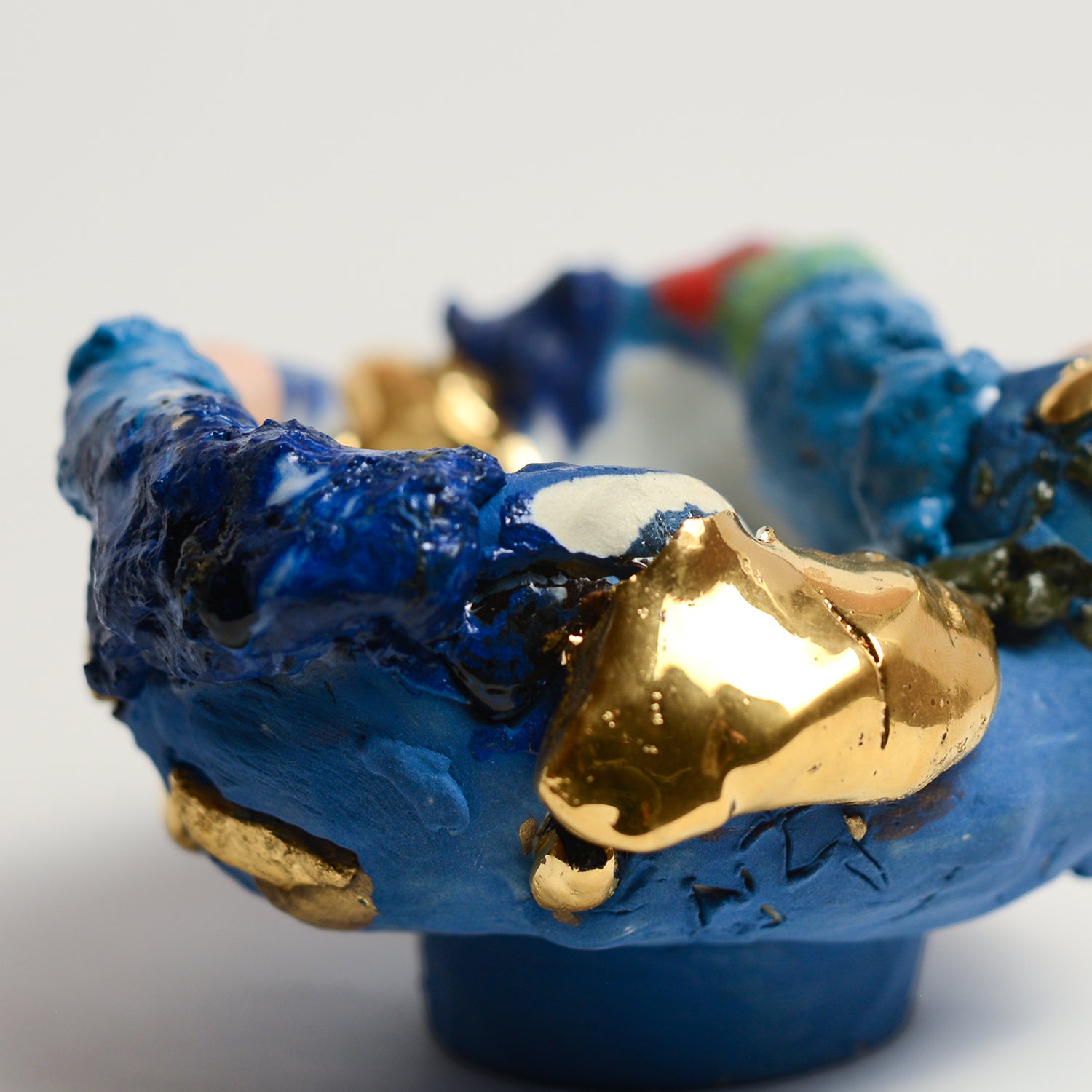 Ceramic sculpture handmade by ceramicist Anna Parsons