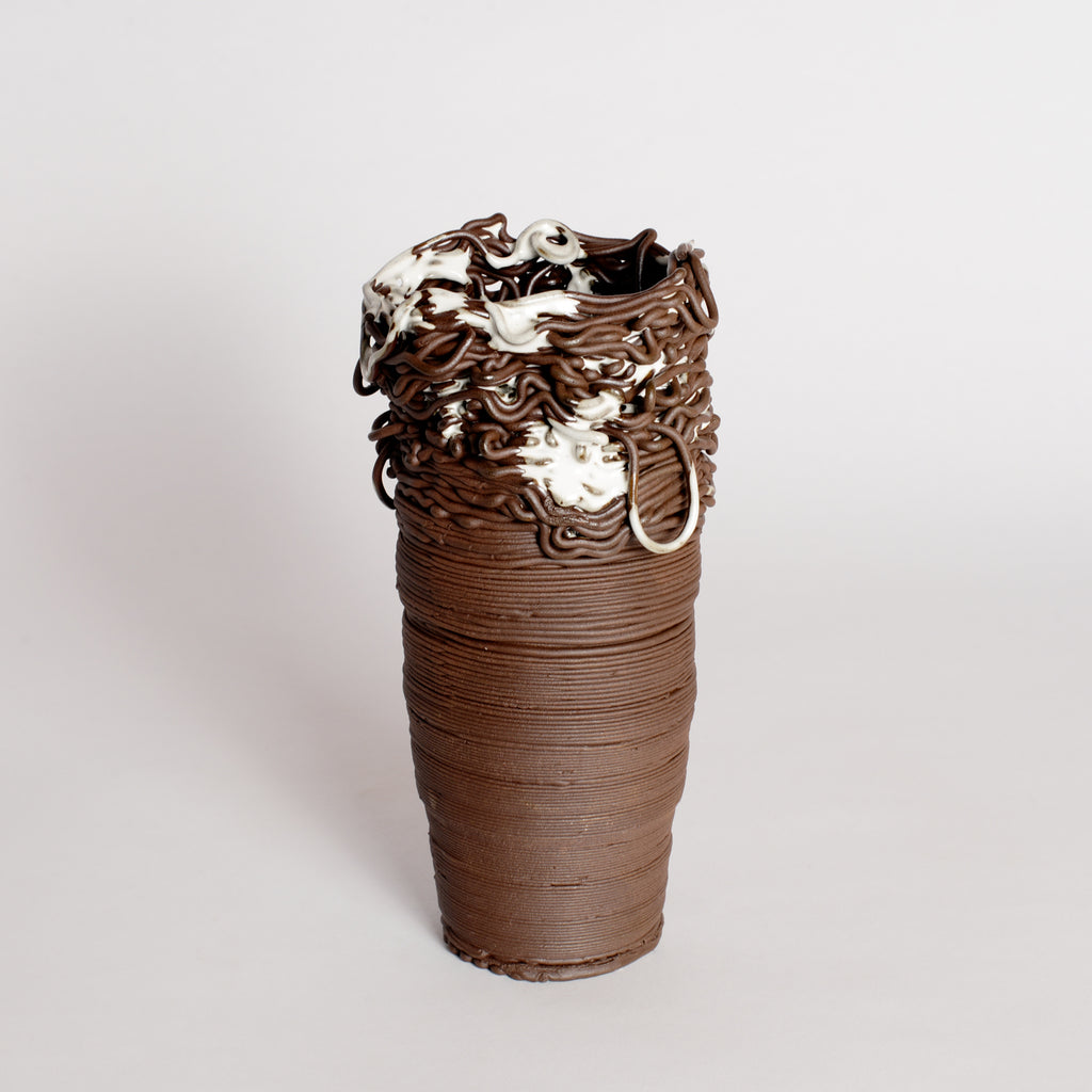 'Threaded Series' Vessel