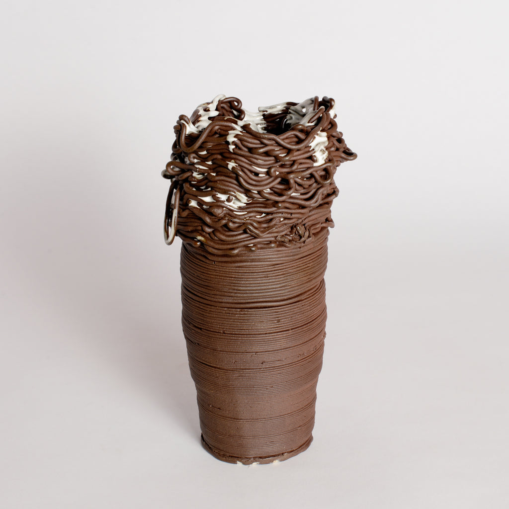 'Threaded Series' Vessel