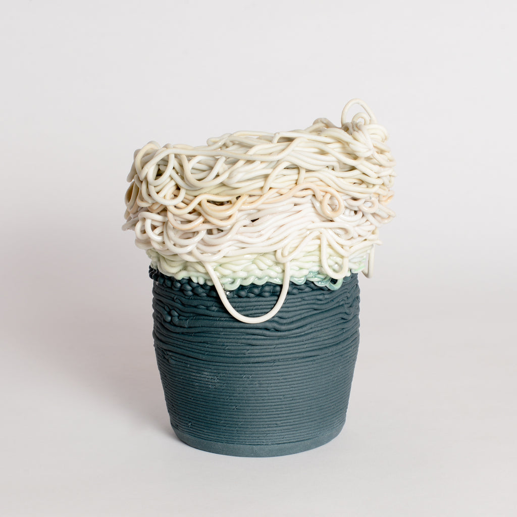 'Threaded Series' Vessel