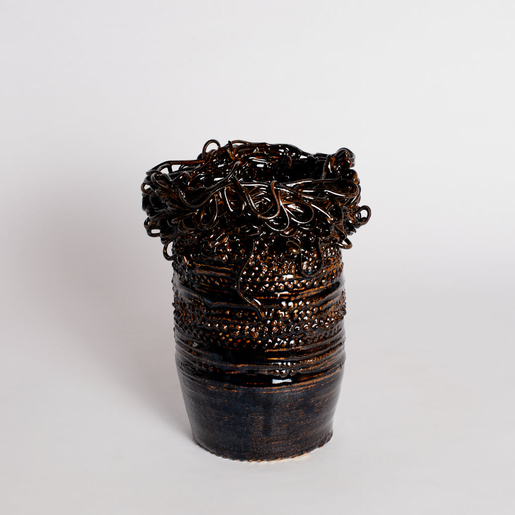 'Threaded Series' Vessel