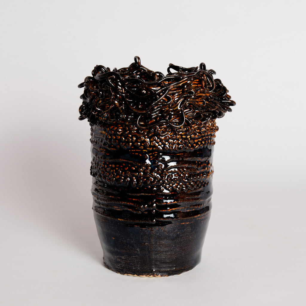 'Threaded Series' Vessel