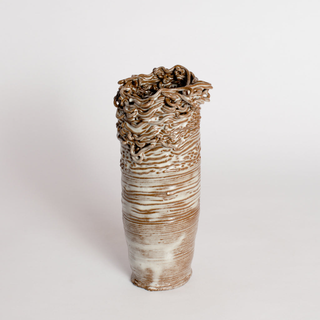 'Threaded Series' Vessel