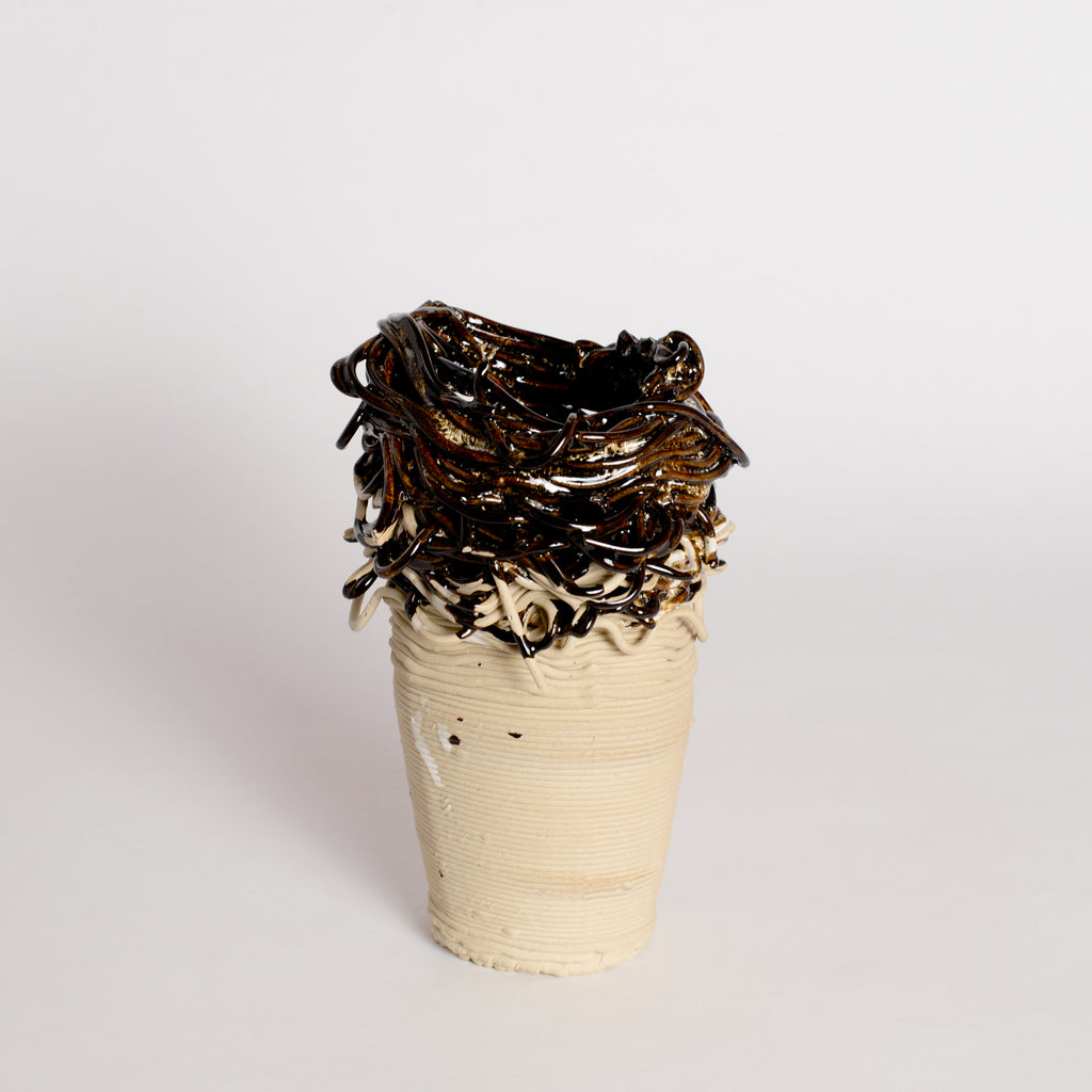 'Threaded Series' Vessel