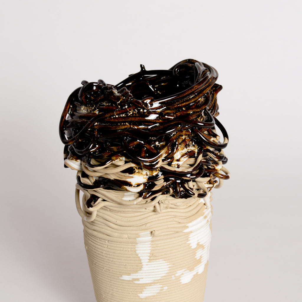 'Threaded Series' Vessel