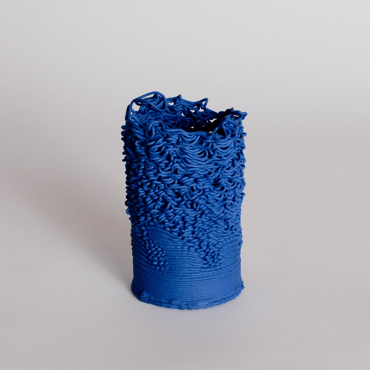 'Threaded Series' Vessel