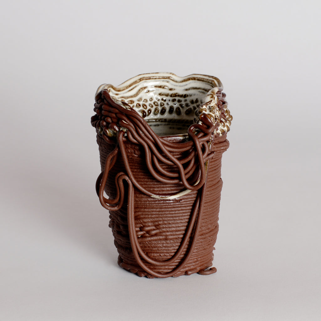 'Threaded Series' Vessel