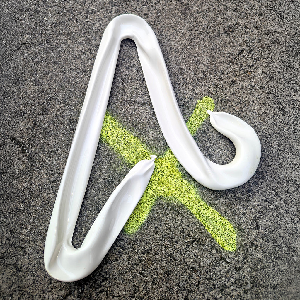 Deflated Balloon Hanger - Laundry White