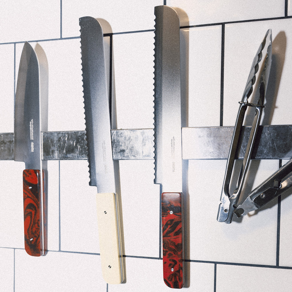 Bread Knife - Pomodoro