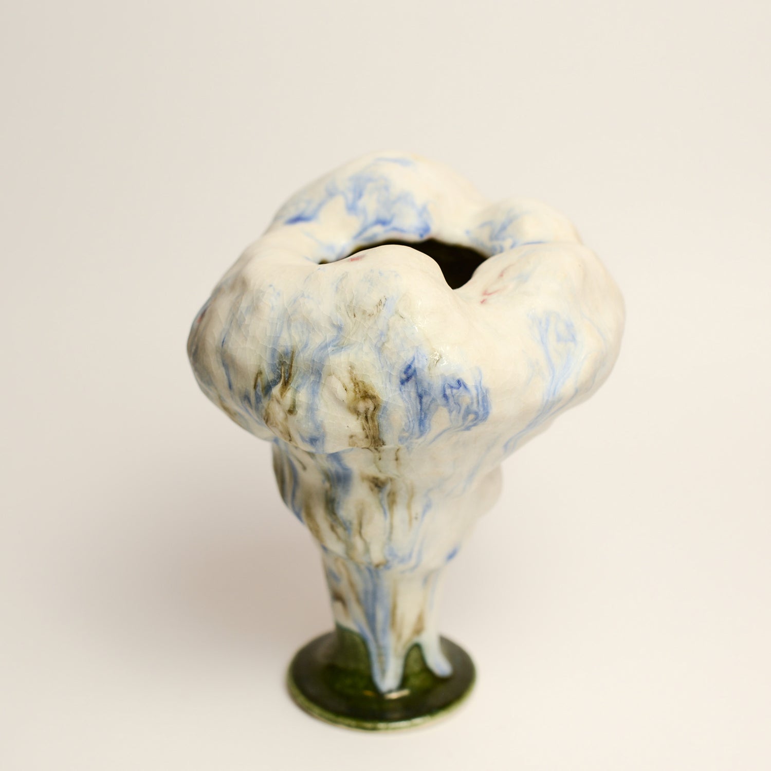 DAWN VACHON studied visual arts at Emily Carr University of Art and Design in Vancouver, receiving her BFA in 2008. Since relocating to Melbourne, she has made a lot of ceramic pots and has exhibited a handful of ceramic things that aren't pots. Dawn can often be found throwing, handbuilding and concocting glazes at her home-studio in Coburg.