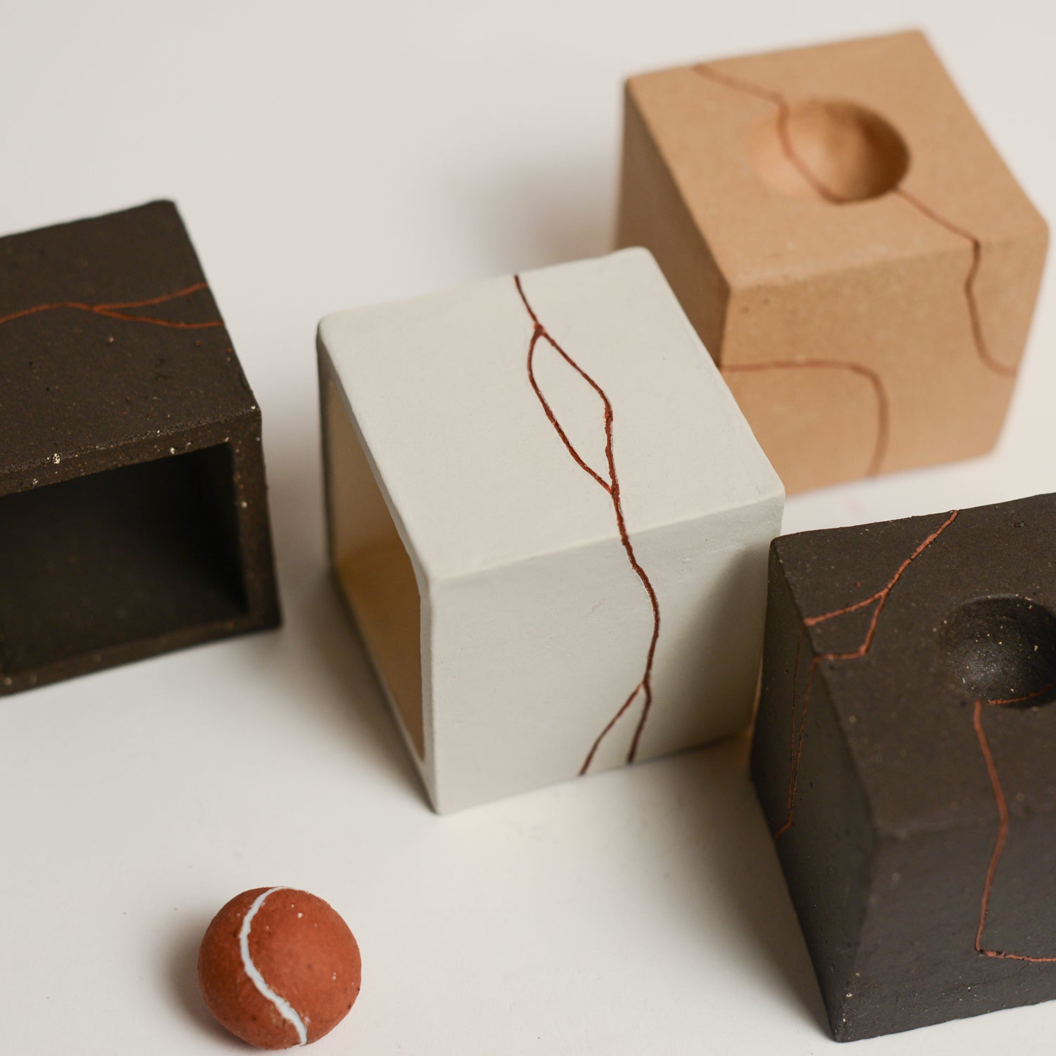 Ceramic sculpture handmade by Sydney-based artist Debbey Watson. The minimal aesthetic of Debbey’s enclosed, slab-built geometric forms and contemporary ceramics is inspired by her interest in modern architecture and design. 