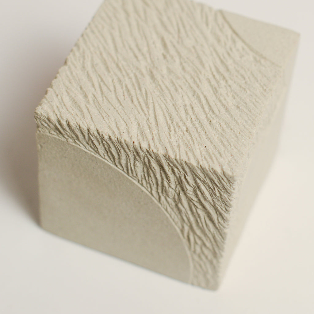 Ceramic sculpture handmade by Sydney-based artist Debbey Watson. The minimal aesthetic of Debbey’s enclosed, slab-built geometric forms and contemporary ceramics is inspired by her interest in modern architecture and design. 