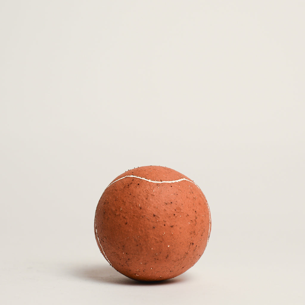 Ceramic sculpture handmade by Sydney-based artist Debbey Watson. The minimal aesthetic of Debbey’s enclosed, slab-built geometric forms and contemporary ceramics is inspired by her interest in modern architecture and design. 
