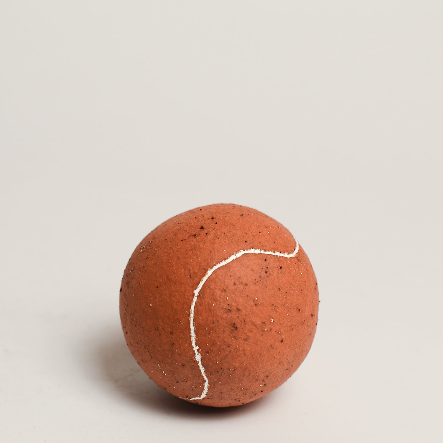 Ceramic sculpture handmade by Sydney-based artist Debbey Watson. The minimal aesthetic of Debbey’s enclosed, slab-built geometric forms and contemporary ceramics is inspired by her interest in modern architecture and design. 