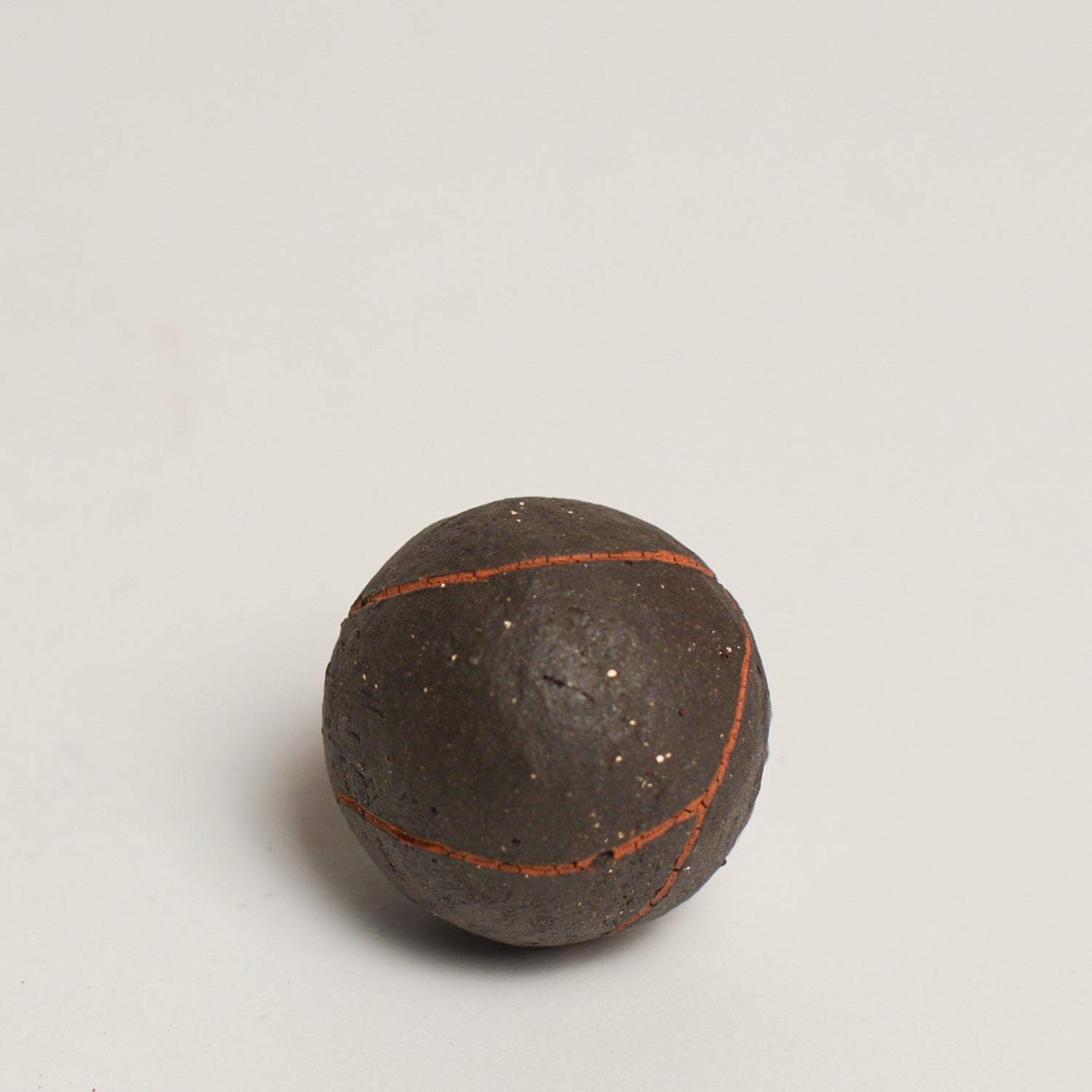 Ceramic sculpture handmade by Sydney-based artist Debbey Watson. The minimal aesthetic of Debbey’s enclosed, slab-built geometric forms and contemporary ceramics is inspired by her interest in modern architecture and design. 