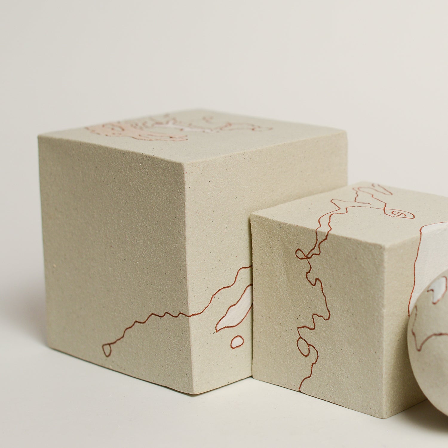 Ceramic sculpture handmade by Sydney-based artist Debbey Watson. The minimal aesthetic of Debbey’s enclosed, slab-built geometric forms and contemporary ceramics is inspired by her interest in modern architecture and design. 