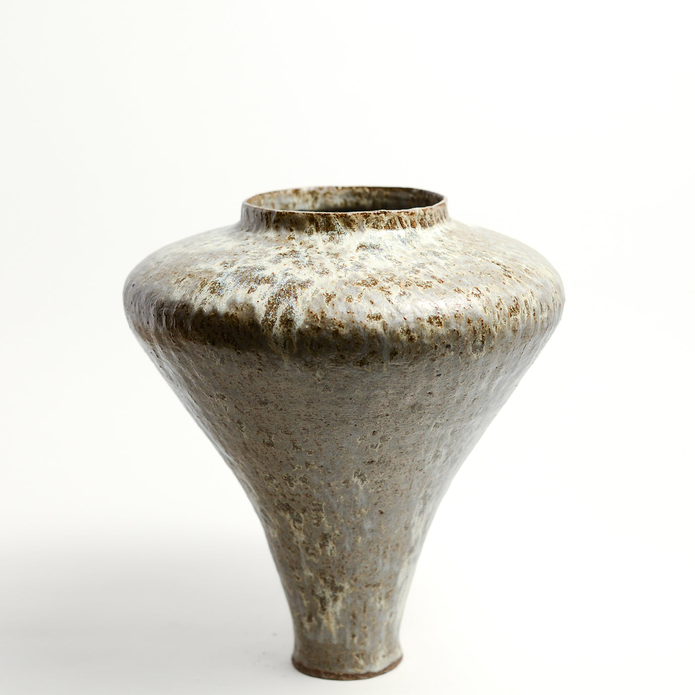 Ceramic vessel handmade by Emily Ellis