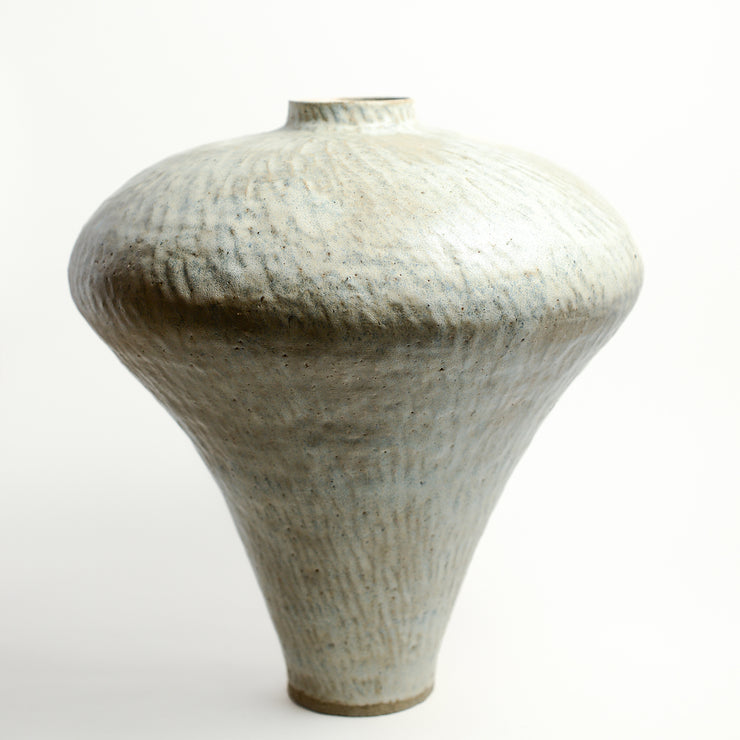 Ceramic vessel handmade by Emily Ellis