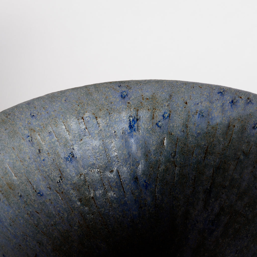 'Relic Wobble' Vessel