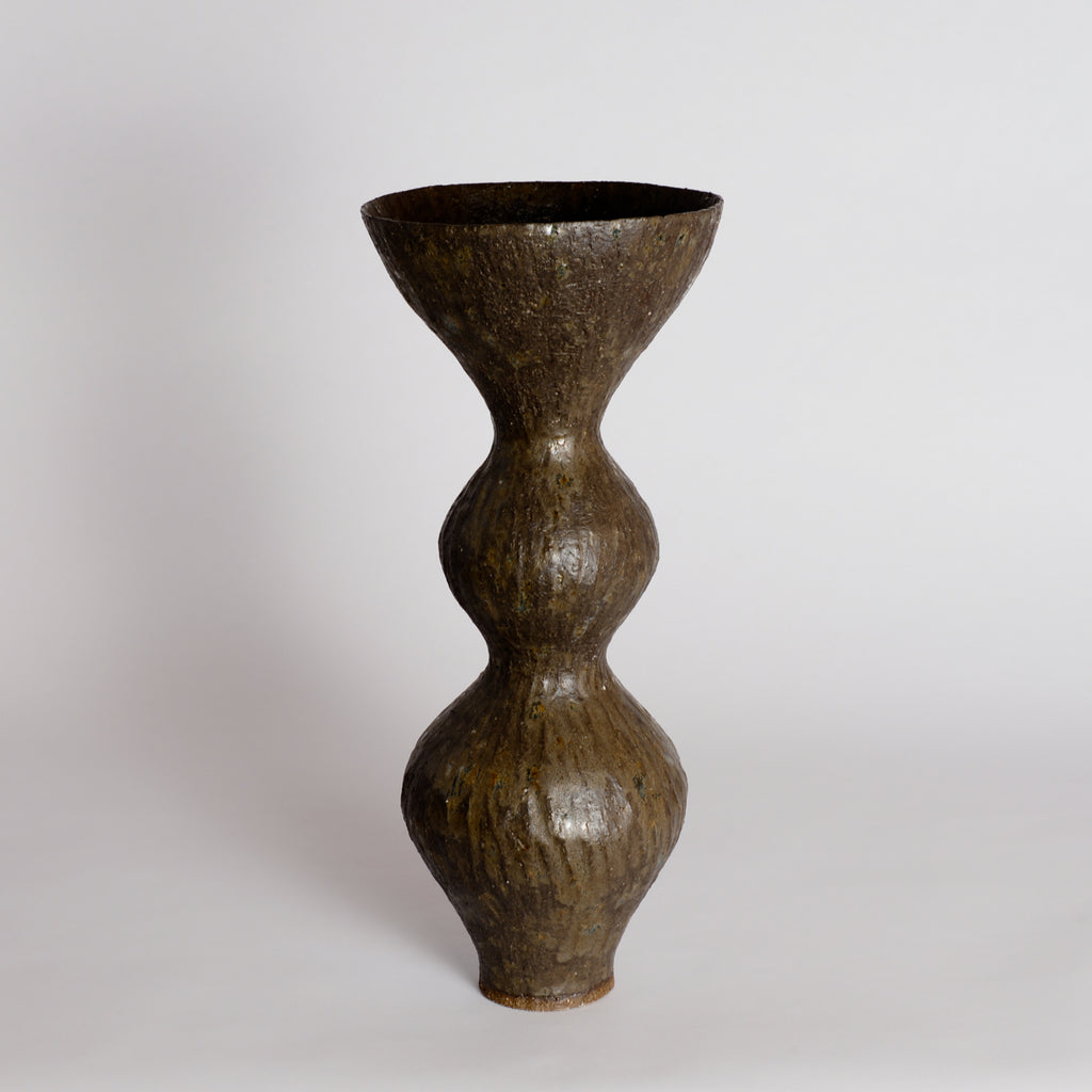 Relic Wobble Vessel