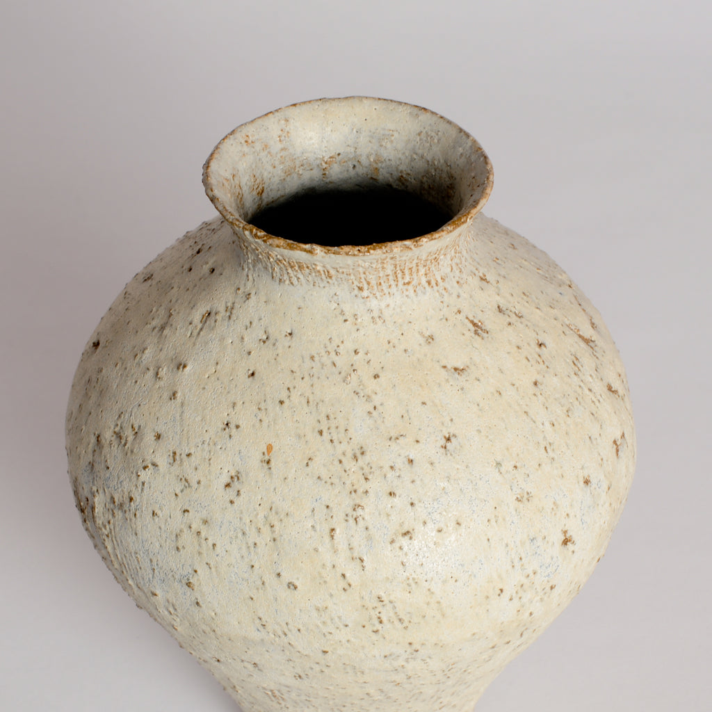 Mini Relic Milky Amphora