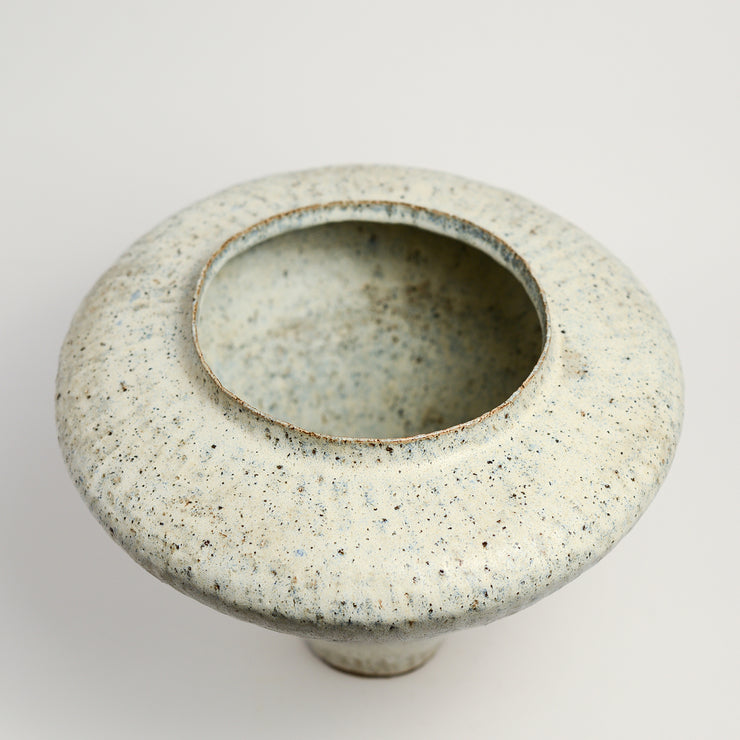 Ceramic vessel handmade by ceramicist Emily Ellis