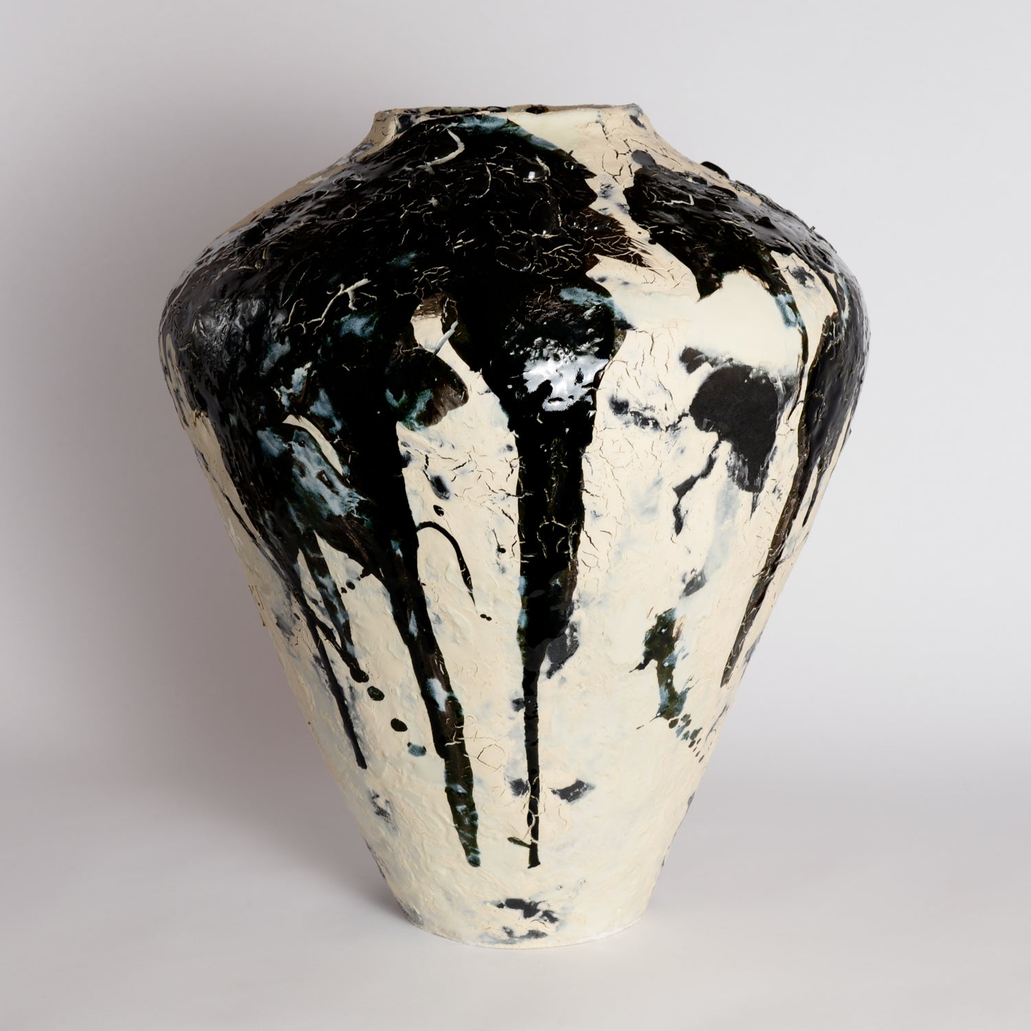 'Dualuna' Vessel