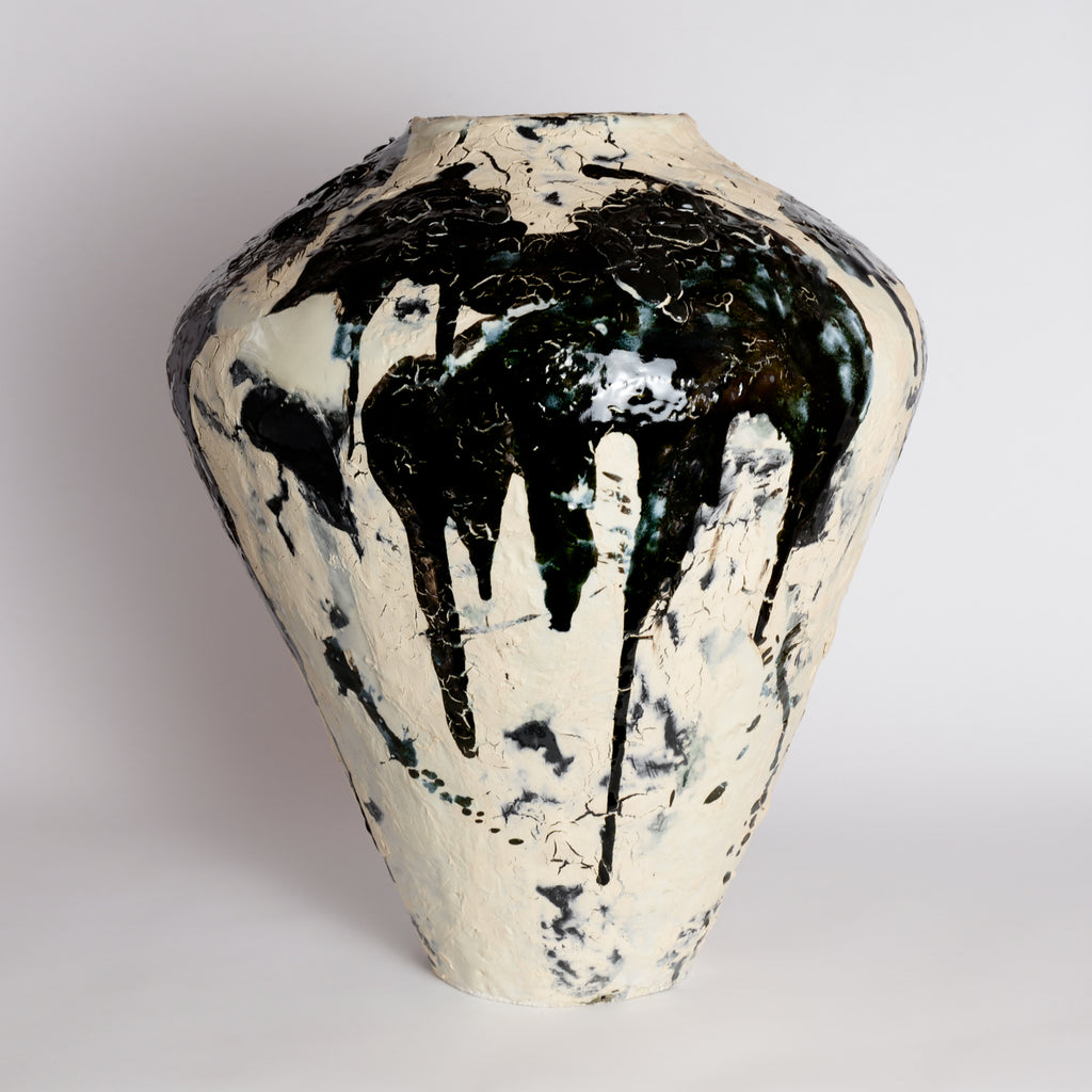 'Dualuna' Vessel