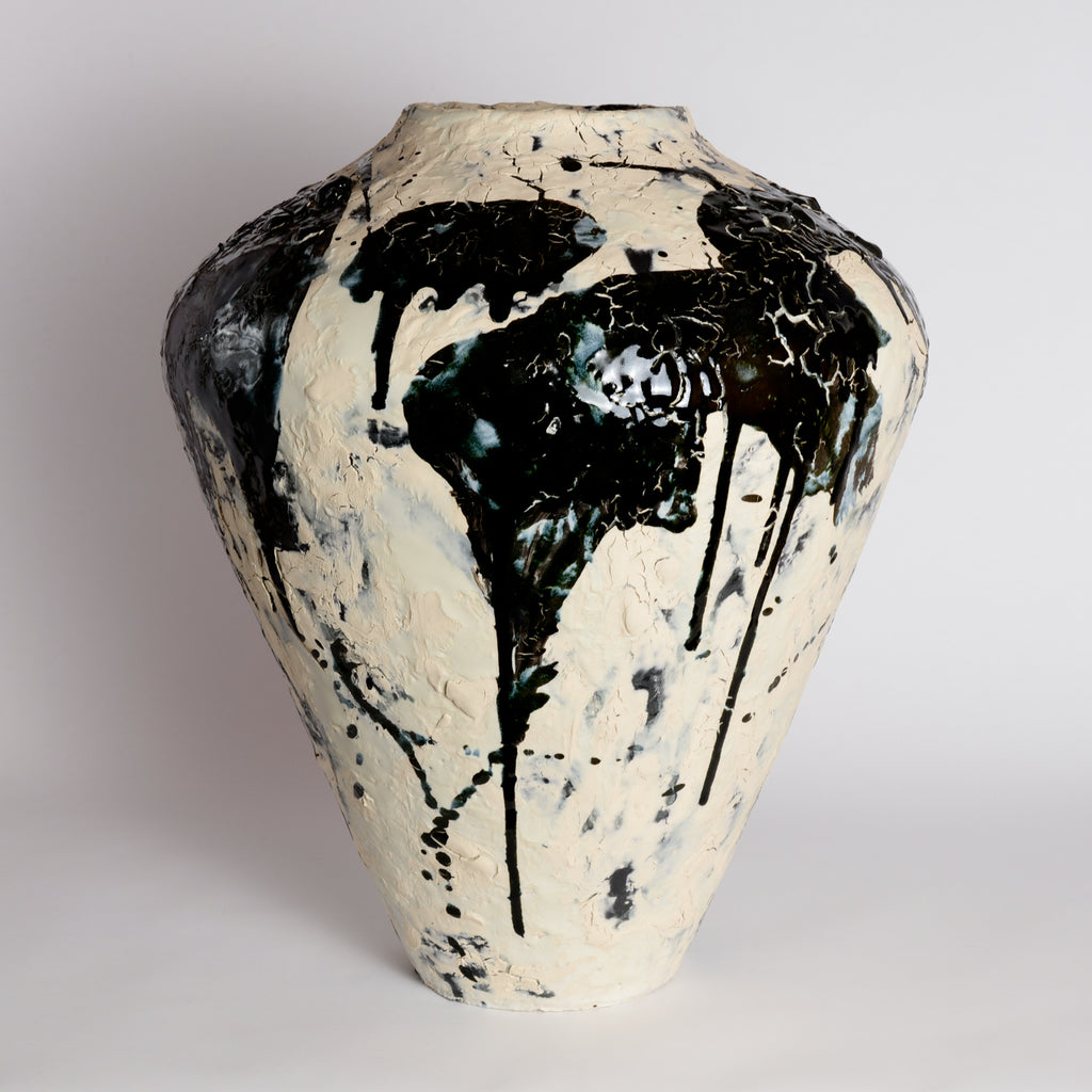 'Dualuna' Vessel