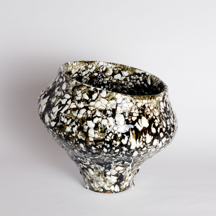 Tilted Vessel