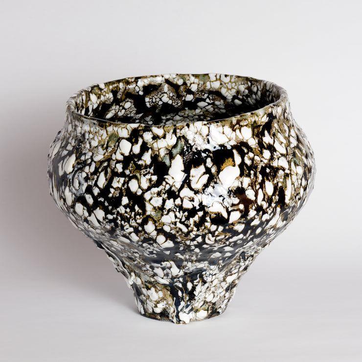 Tilted Vessel