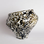 Tilted Vessel