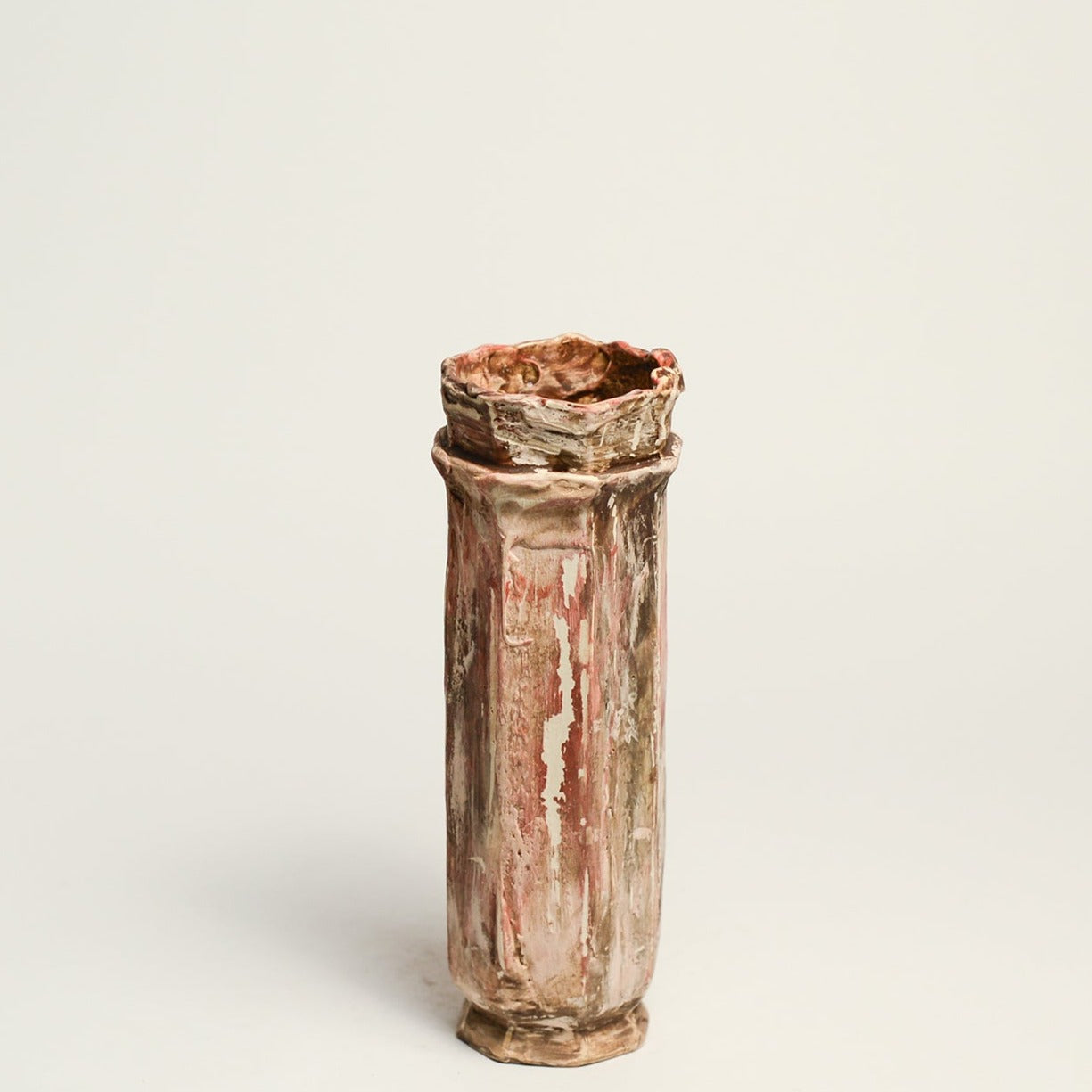 Ceramic vase handmade by Melbourne-based artist Irene from Iggy & Lou Lou. Irene’s practice is informed by a deep respect for traditional making processes, a commitment to a minimal environmental footprint, and a devotion to creating handmade, beloved ceramics that last a lifetime. Irene Grishin Selzer