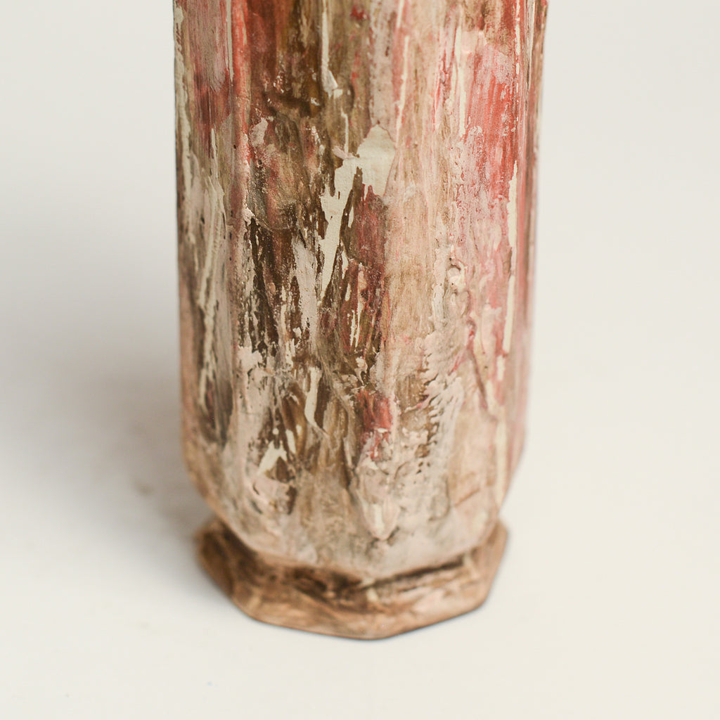 Ceramic vase handmade by Melbourne-based artist Irene from Iggy & Lou Lou. Irene’s practice is informed by a deep respect for traditional making processes, a commitment to a minimal environmental footprint, and a devotion to creating handmade, beloved ceramics that last a lifetime. Irene Grishin Selzer